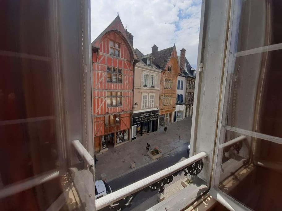 Apartamento Cocoon Standing - Coeur Historique De Troyes Exterior foto